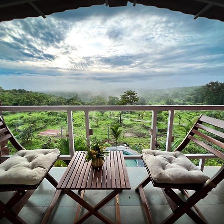 Вилла Mars Jungle Adventure Stud Farm With Private Jacuzzi Narsinge Экстерьер фото